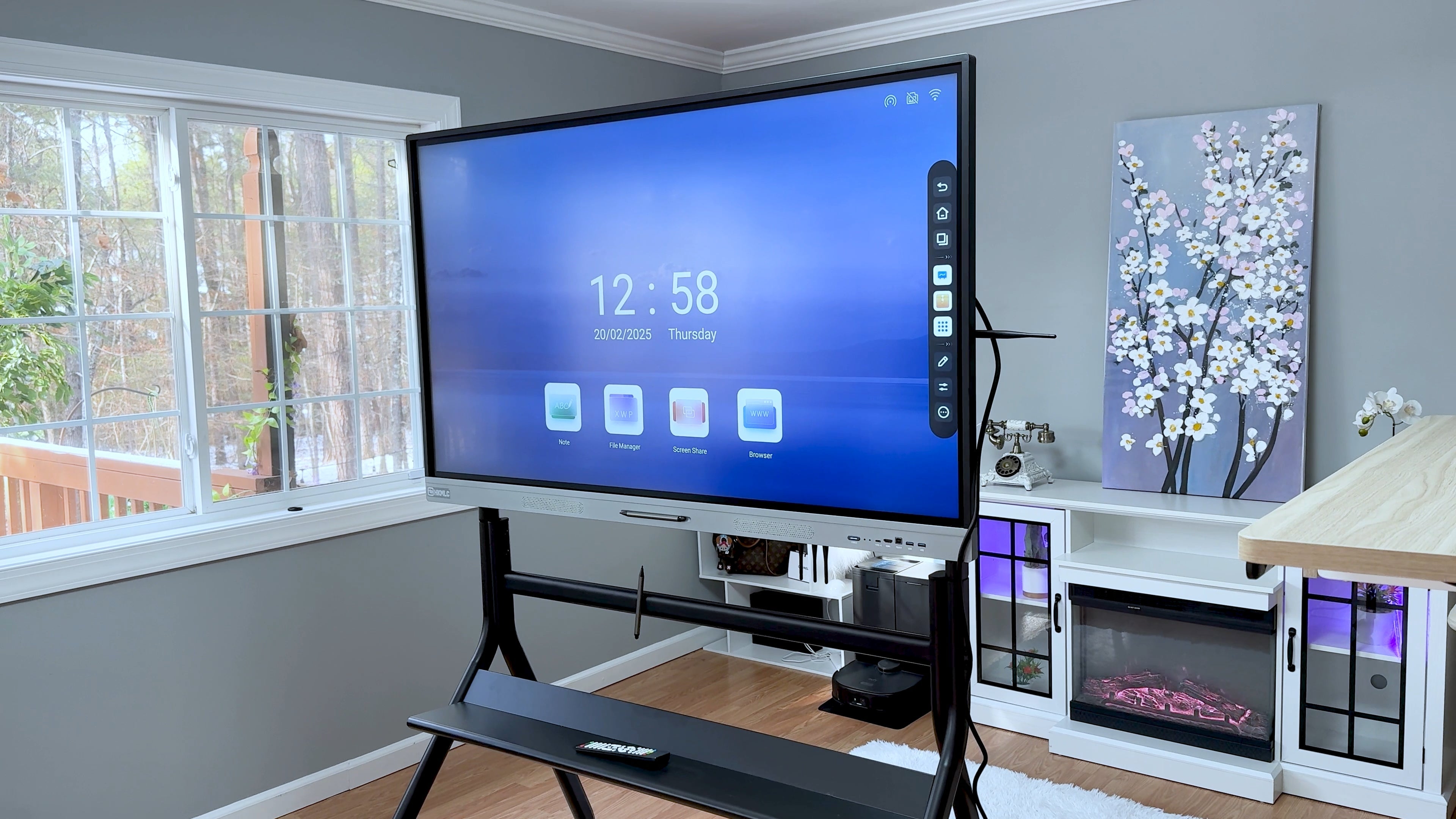 Step-by-Step Guide to Connecting HKMLC Smart Board with a USB Cable
