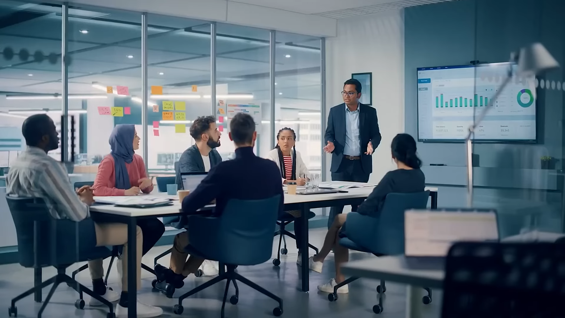 How HKMLC Smart Board’s Fast File Transfer Improves Workflow in Creative Industries